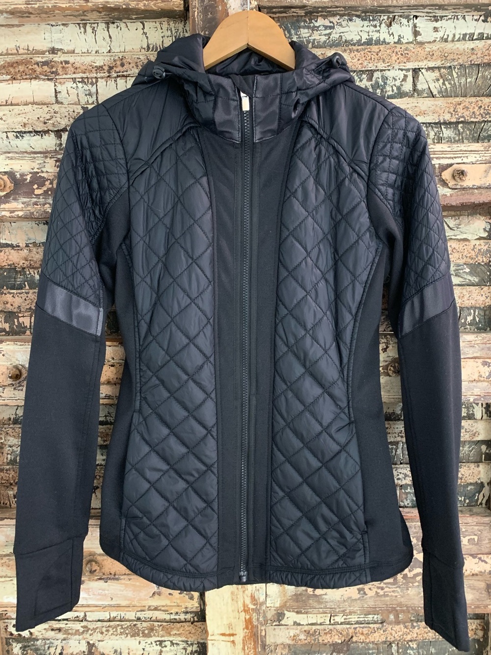 Athleta Black Rock Springs Quilted Hooded Jacket Black Lightweight Women’s XS